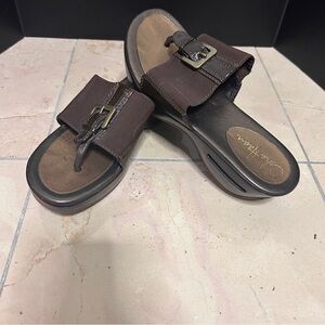 Cole Hann Nike Air Sandals Women's Size 7.5 Brown Black Slip On Casual On the go